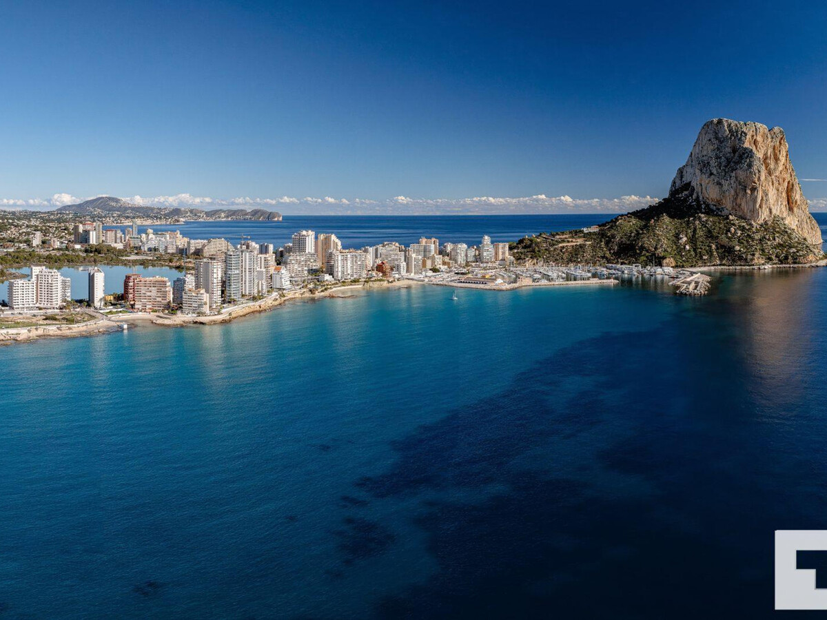 Appartement vue mer à Calp, 8e étage, piscine - Photo 1