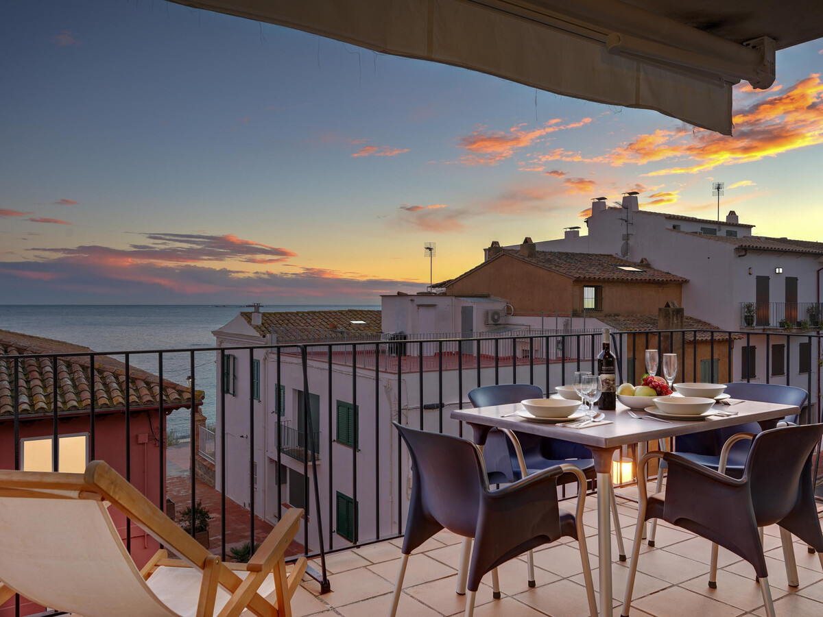 Appartement 2 chambres à 50 m de la plage, terrasse mer - Photo 2