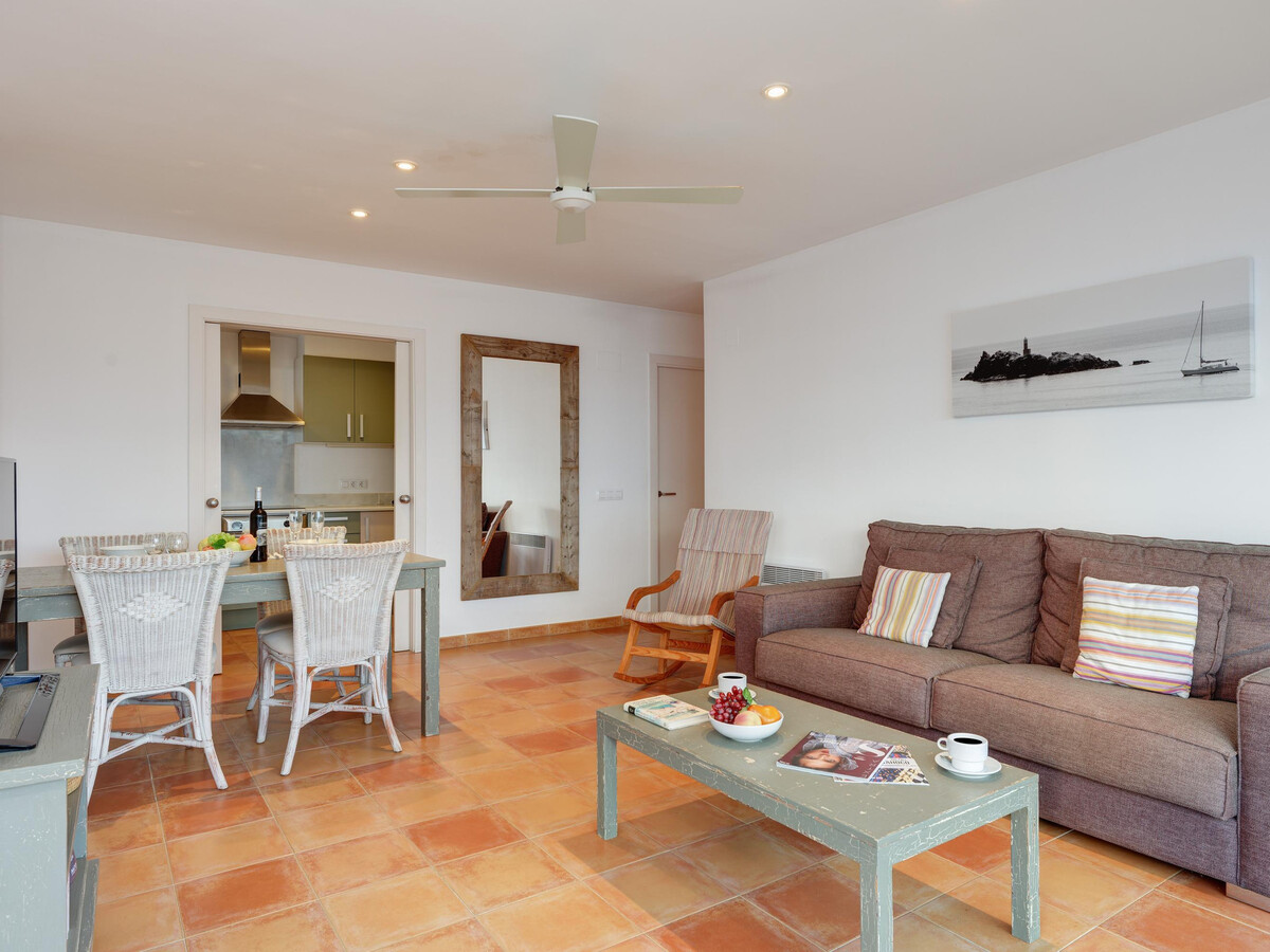Appartement 2 chambres à 50 m de la plage, terrasse mer - Photo 6