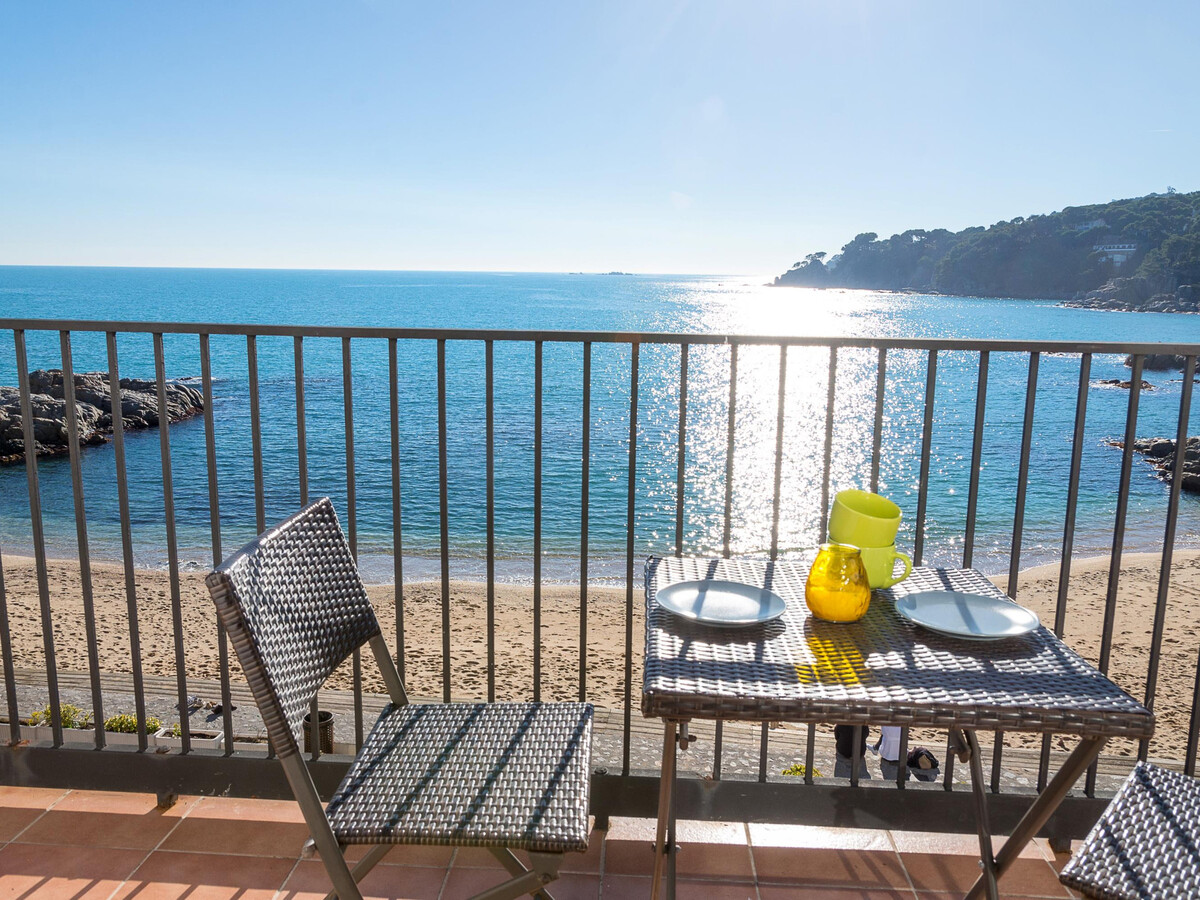 Les Formigues 3 – Appartement face à la plage, Calella - Photo 2