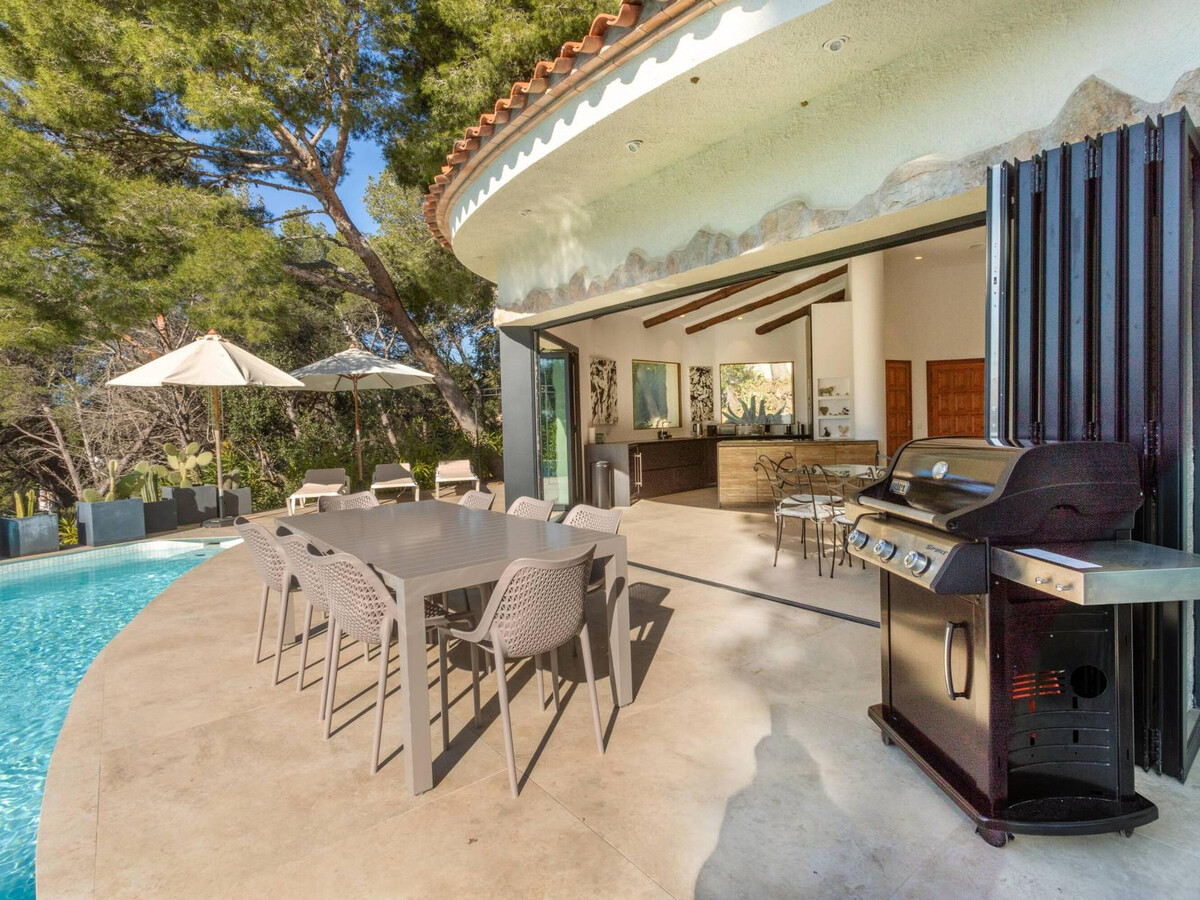 Villa d'architecte 240m² avec piscine sans chlore à Tamariu - Photo 4
