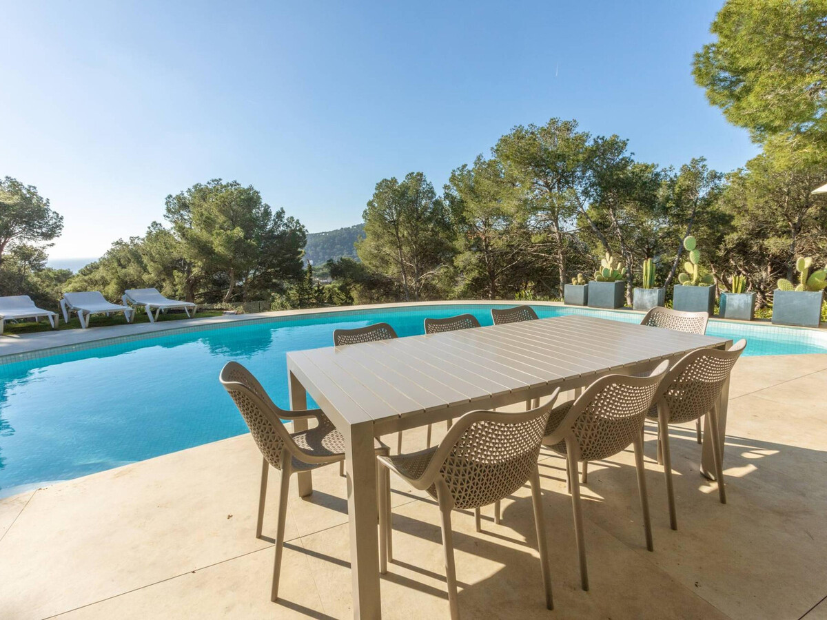 Villa d'architecte 240m² avec piscine sans chlore à Tamariu - Photo 5