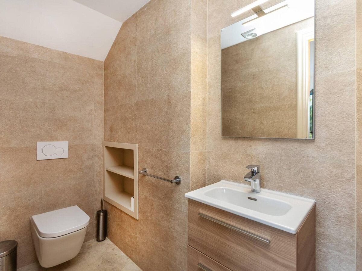 Villa d'architecte 240m² avec piscine sans chlore à Tamariu - Photo 24