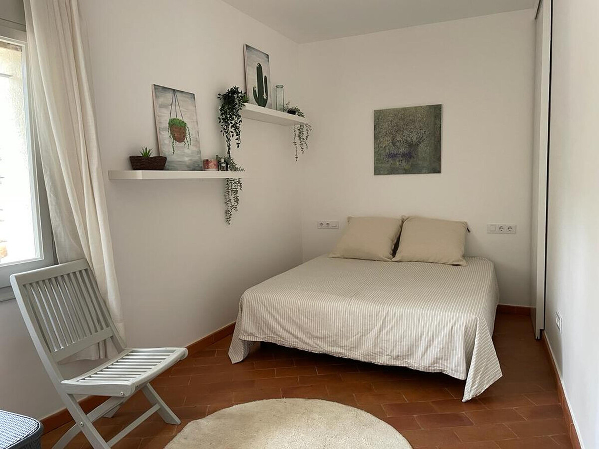 Villa d'architecte 240m² avec piscine sans chlore à Tamariu - Photo 25