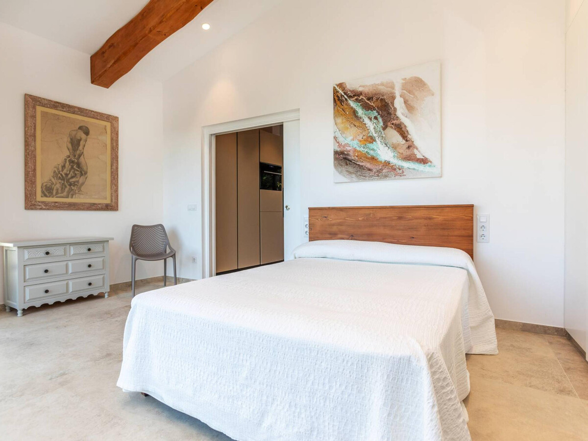 Villa d'architecte 240m² avec piscine sans chlore à Tamariu - Photo 32