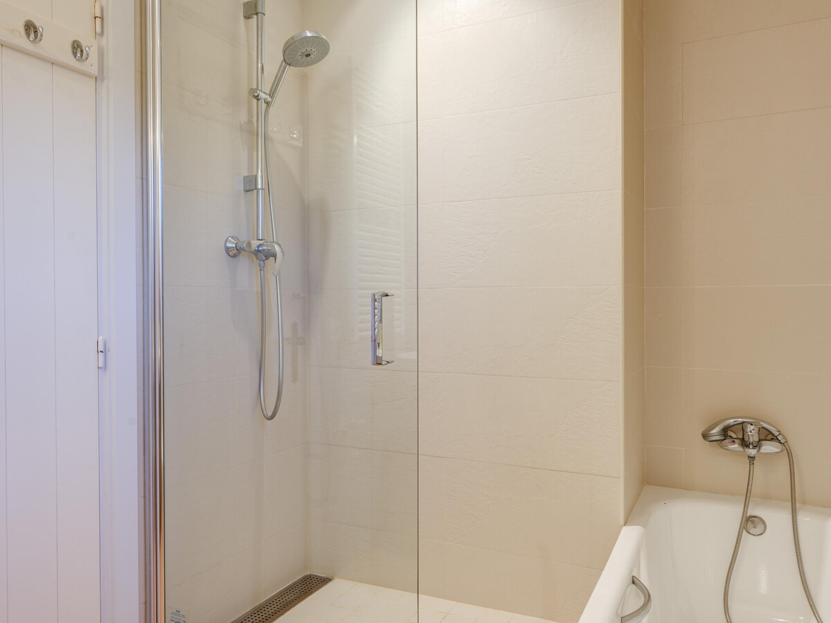 Penthouse Tamariu, 3 chambres, terrasse 60 m² et piscine - Photo 15