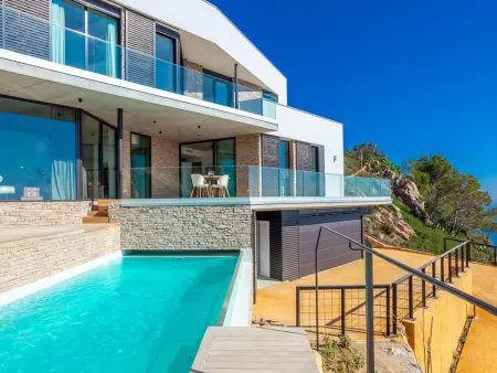 Villa moderne avec piscine privée à Begur, Location Villa 11 personnes à Begur - Photo 3