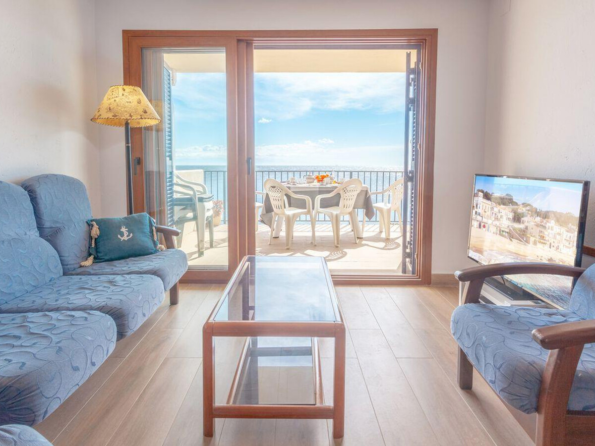 Appartement face à la plage à Calella de Palafrugell - Photo 4
