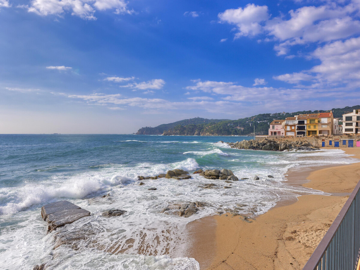 Appartement face à la plage à Calella de Palafrugell - Photo 12