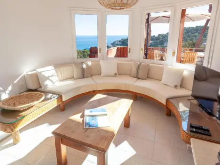 Villa à Tamariu avec Terrasse et Piscine Privée - Photo 4