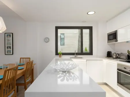 Maison contemporaine 4 chambres, piscine et tennis à Llafranc - Photo 9