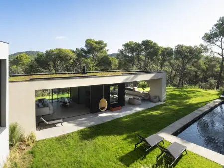 Luxueuse villa écologique avec piscine privée à Tamariu, proche du centre et de la plage. - Photo 2