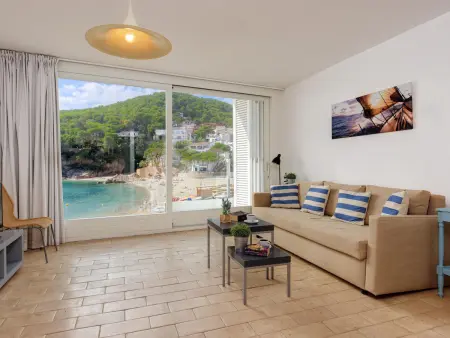 Duplex Filosia 1 en bord de mer à Tamariu : photo 16