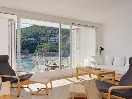 Filosia 2 – Duplex en front de mer, Tamariu : photo 3