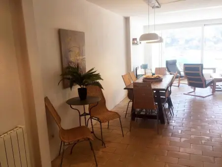 Filosia 2 – Duplex en front de mer, Tamariu : photo 6