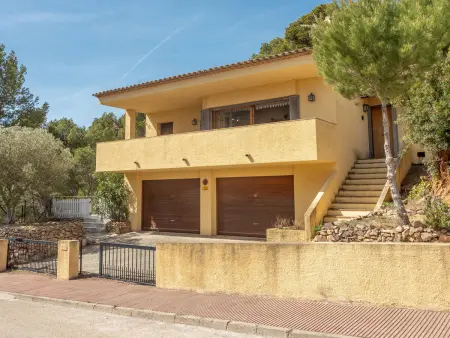 Villa paisible avec piscine privée à Tamariu, proche plage, idéale familles, jardin et garage : photo 3