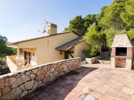 Villa paisible avec piscine privée à Tamariu, proche plage, idéale familles, jardin et garage : photo 5