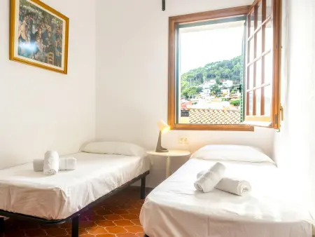 Appartement avec cheminée et terrasse à Tamariu, 200 m de la plage : photo 8