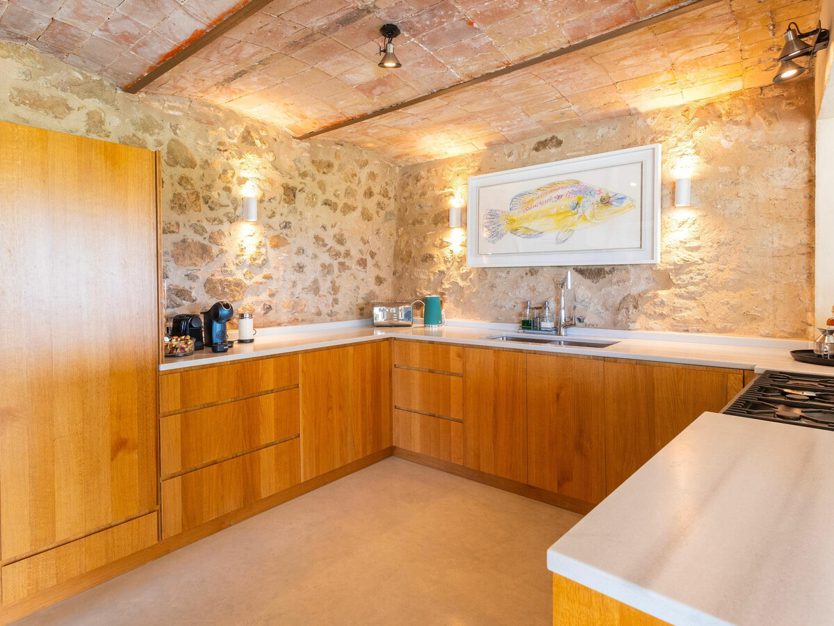 Villa 5 chambres Rupià : piscine, étang, terrain de jeux - Photo 15