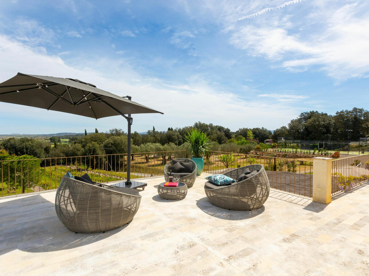 Villa 5 chambres Rupià : piscine, étang, terrain de jeux - Photo 28