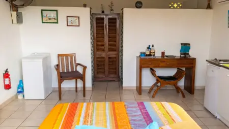 Studio avec terrasse et vue montagne au Robert, Martinique : photo 2