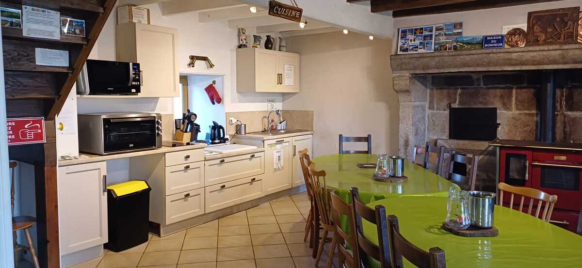 Maison 12 pers. à Bertignat : jardin, billard, sports - Photo 1