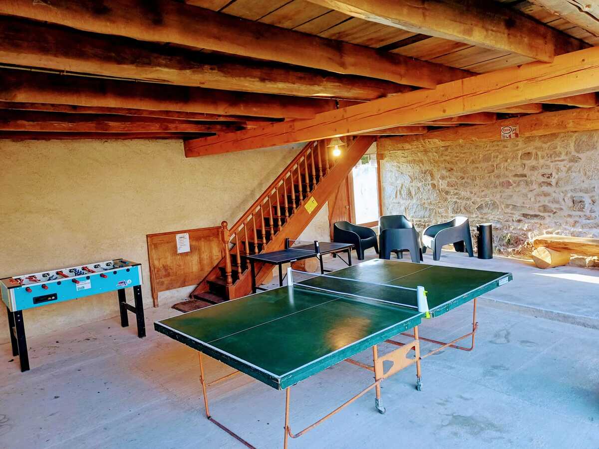 Maison 12 pers. à Bertignat : jardin, billard, sports - Photo 6