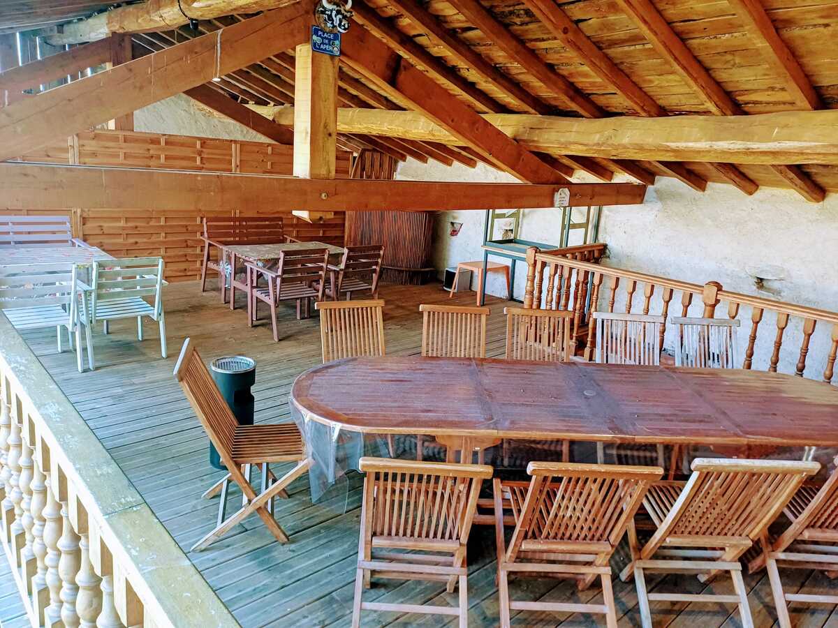 Maison 12 pers. à Bertignat : jardin, billard, sports - Photo 9