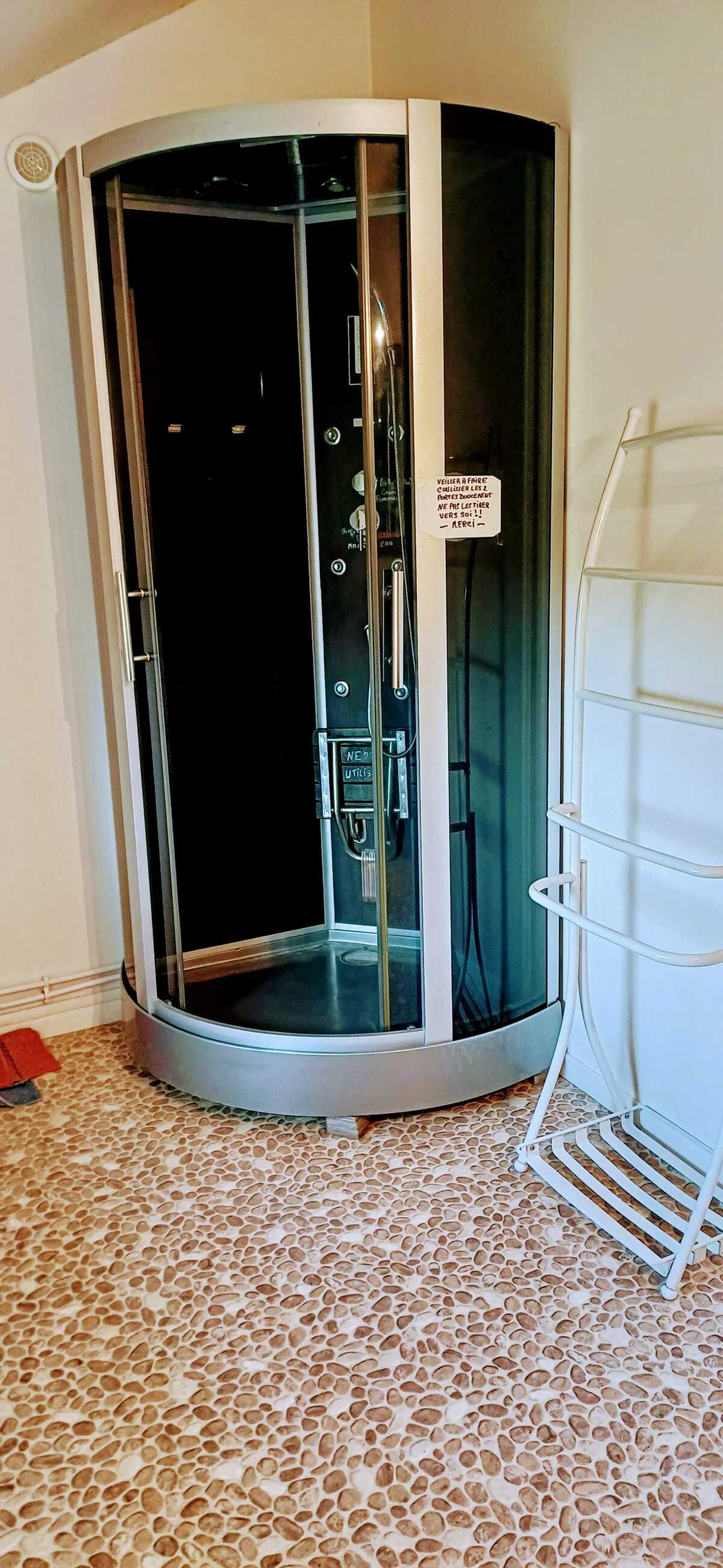 Maison 12 pers. à Bertignat : jardin, billard, sports - Photo 19