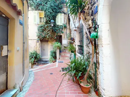 Petit 2 pièces climatisé, vue mer, vieille ville de Menton : photo 10