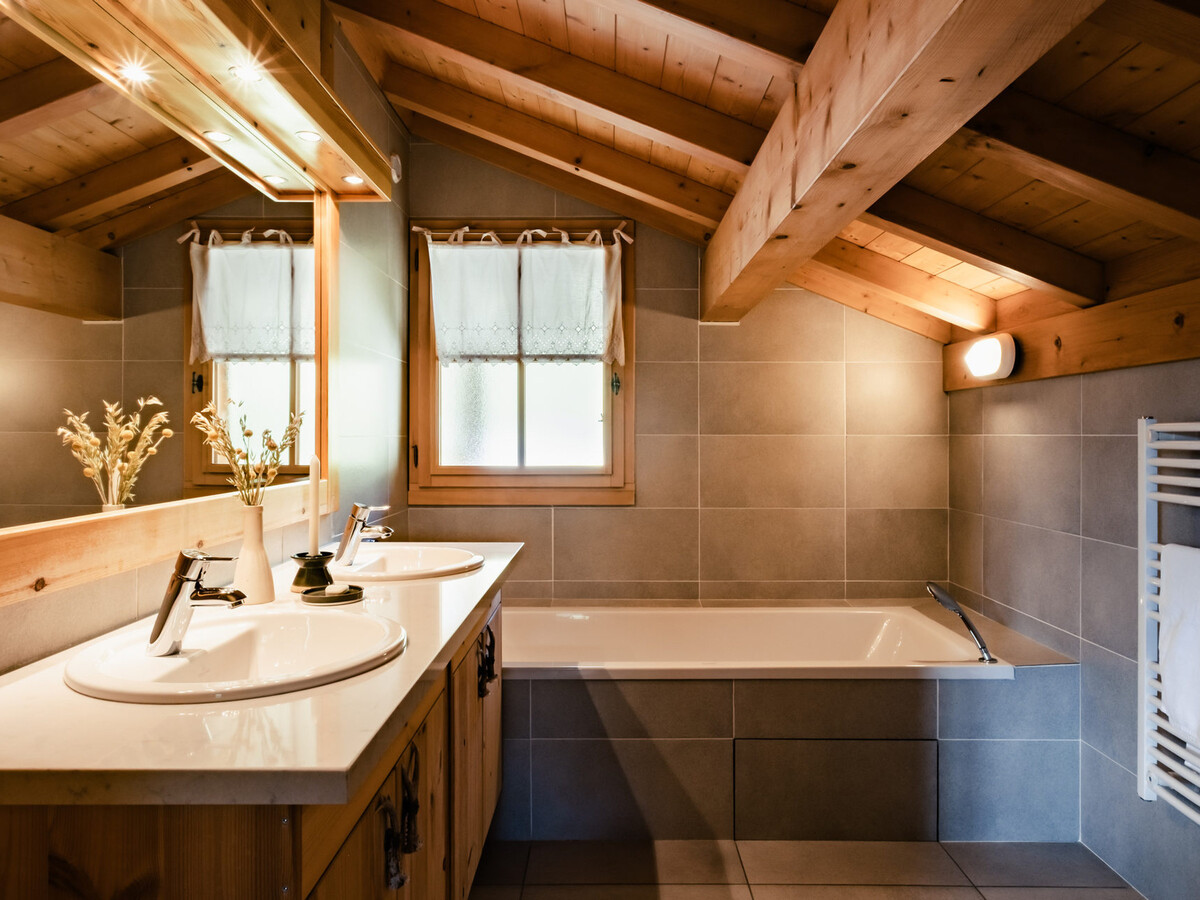 Lodge Arpitan, chalet 4★ spa et panorama montagne - Photo 9