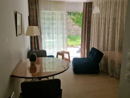 Studio neuf avec terrasse et jardin au Palais - Photo 9