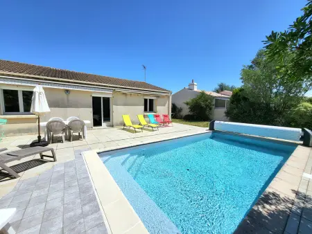 Maison 2 chambres piscine 6,9 x 3,5 m aux Sables-d'Olonne : photo 3