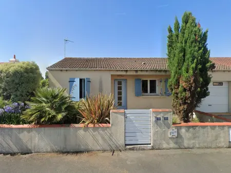 Maison 2 chambres piscine 6,9 x 3,5 m aux Sables-d'Olonne : photo 4