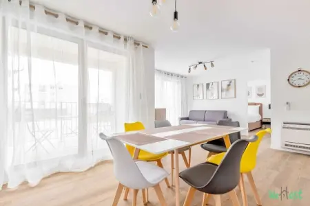 Location appartement à Champigny sur Marne, Appartement Cosy avec Balcon -6P-Proche Disney/Paris