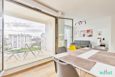 Location appartement à Champigny sur Marne, Appt lumineux avec balcon -6P-Proche Disney/Paris