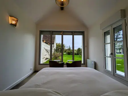 Maison moderne avec piscine sécurisée à La Vernelle - Photo 16