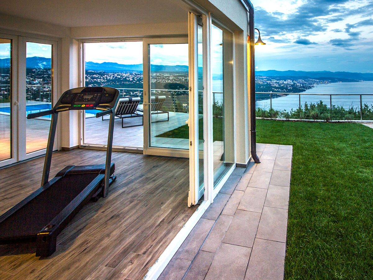 Villa Vista sul Quarnero avec piscine chauffée à Opatija - Photo 8
