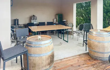 Maison avec piscine débordement à Vinezac : photo 6