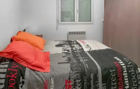 Maison avec piscine débordement à Vinezac : photo 14