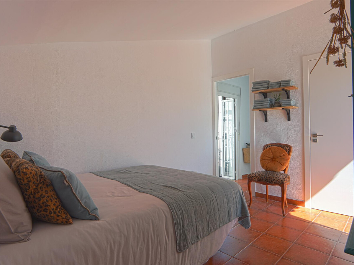 Maison de plage avec terrasse toit à Estepona - Photo 17