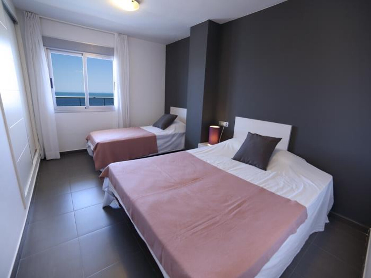Appartement 2 chambres avec vue panoramique à La Manga - Photo 11