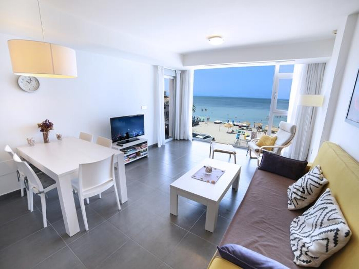 Appartement 2 chambres 1ère ligne à La Manga - Photo 2