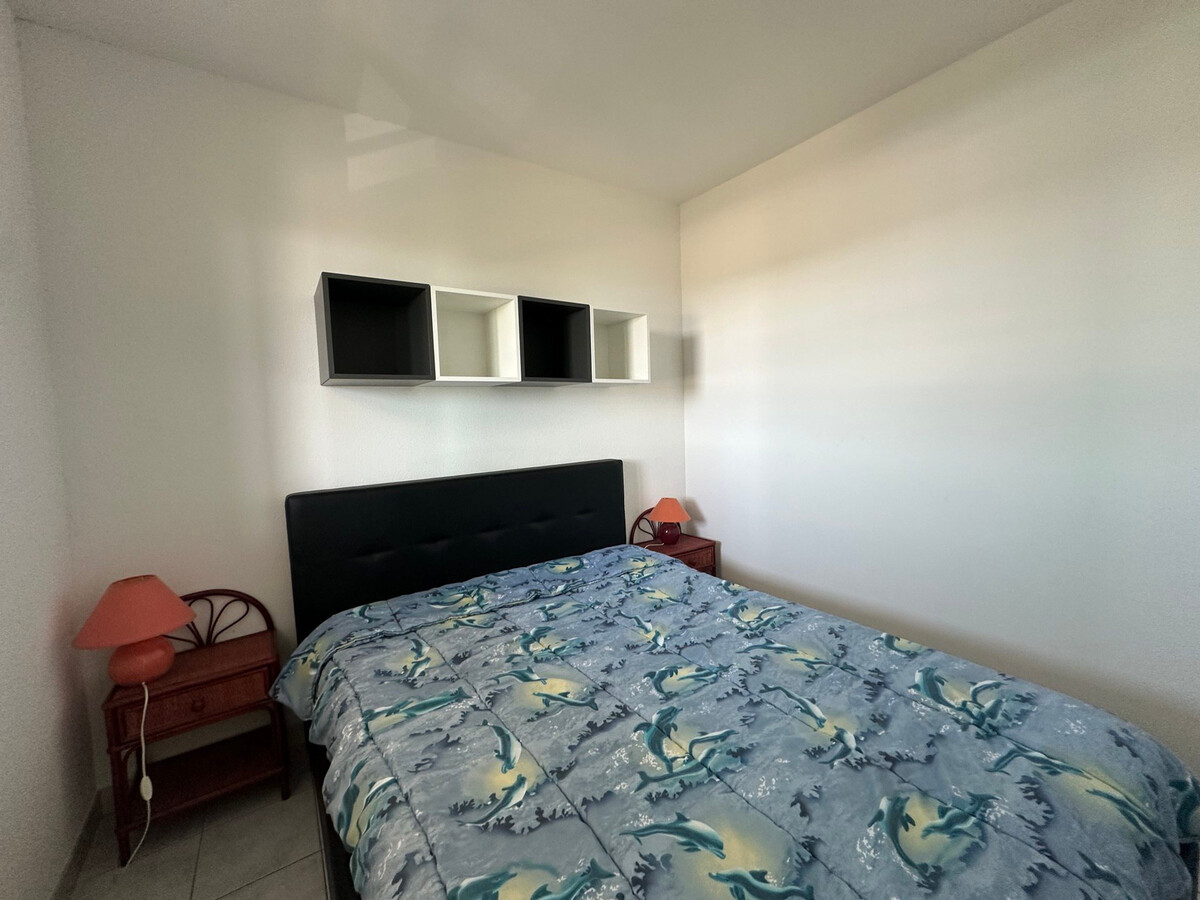 T2 climatisé avec loggia vue étang à Sète, parking - Photo 8