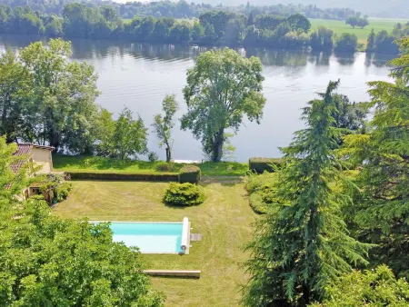 Maison en pierres avec piscine et accès direct à la Dordogne : photo 4