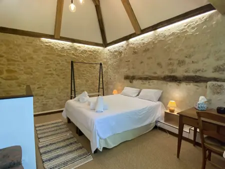 Maison en pierres avec piscine et accès direct à la Dordogne : photo 11