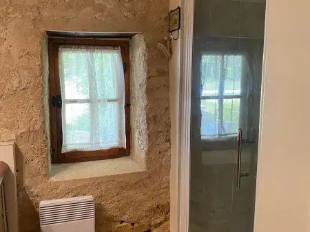 Maison en pierres avec piscine et accès direct à la Dordogne : photo 12