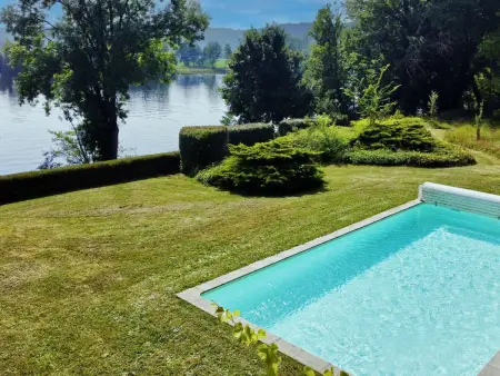 Maison en pierres avec piscine et accès direct à la Dordogne : photo 18
