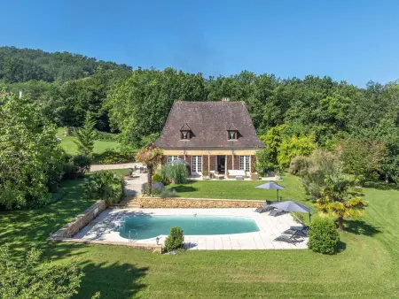 Maison en pierre avec piscine privée à Siorac-en-Périgord : photo 2