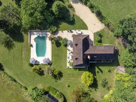 Maison en pierre avec piscine privée à Siorac-en-Périgord : photo 3